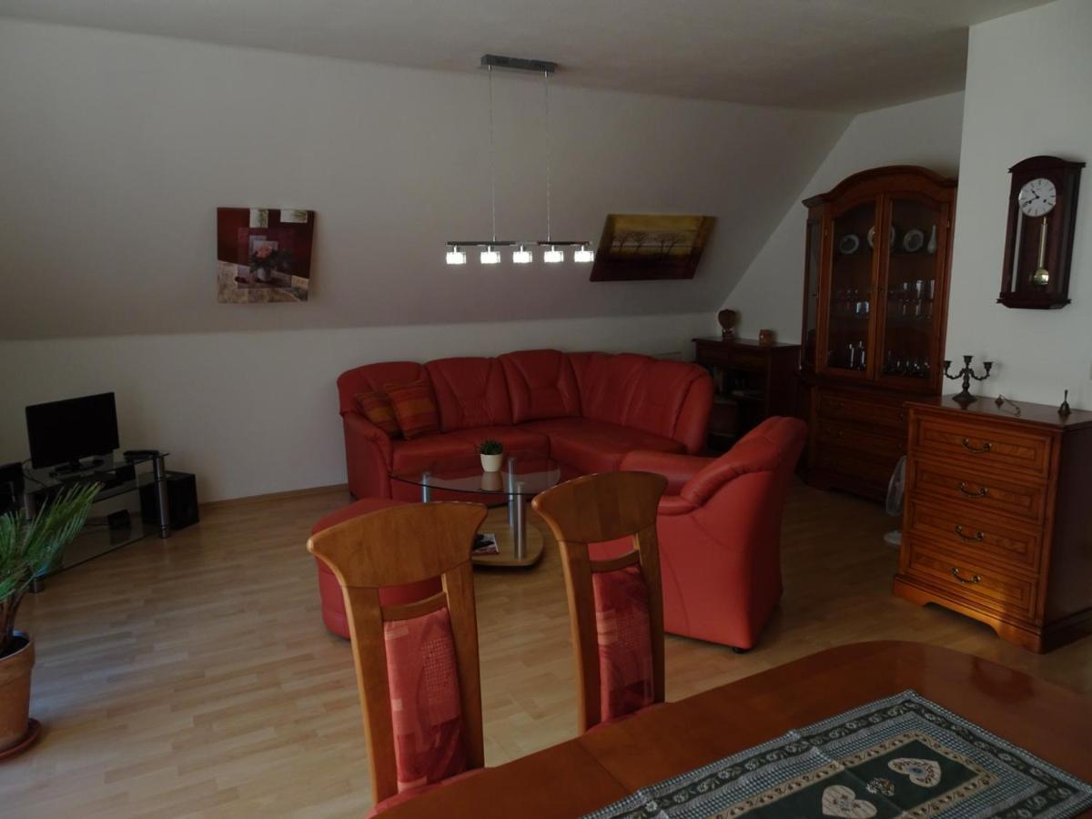Helle Moderne 52 Qm Wohnung Mit Balkon Хемніц Екстер'єр фото