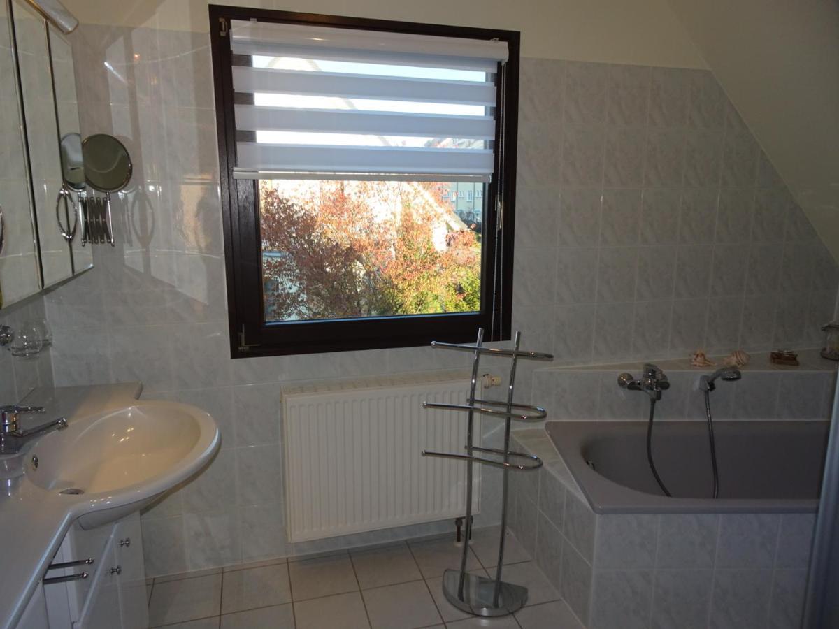 Helle Moderne 52 Qm Wohnung Mit Balkon Хемніц Екстер'єр фото